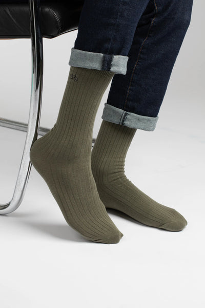 See SK3008 Olive Ribbed Socks